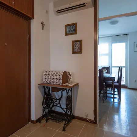 Sunnyrose - Walking Distance From Znjan - Free Public Parking - Huge Balcony Διαμέρισμα Σπλιτ