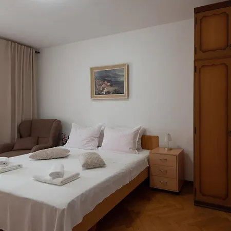 Apartment Sunnyrose - Walking Distance From Znjan - Free Public Parking - Huge Balcony Split
