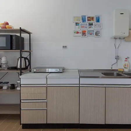 Sunnyrose - Walking Distance From Znjan - Free Public Parking - Huge Balcony Apartment Split